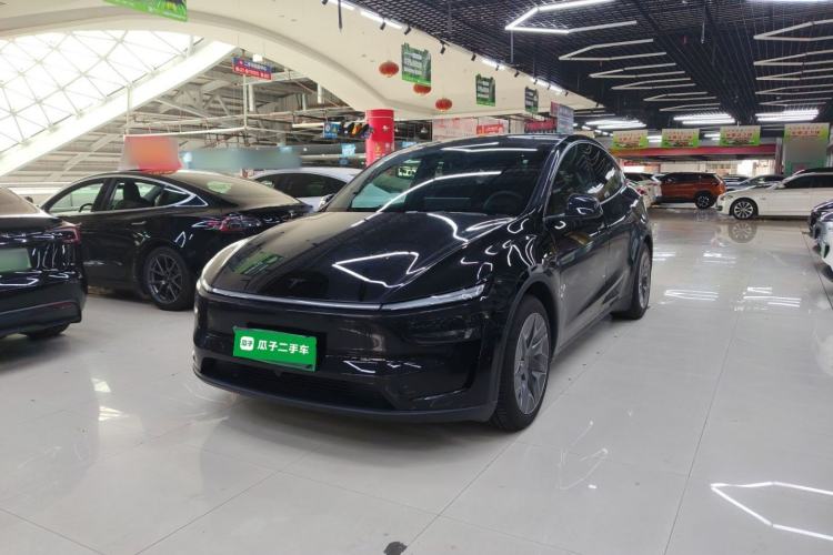 Used Tesla Model Y L 2025 Model Long-Range All-Wheel-Drive Version
