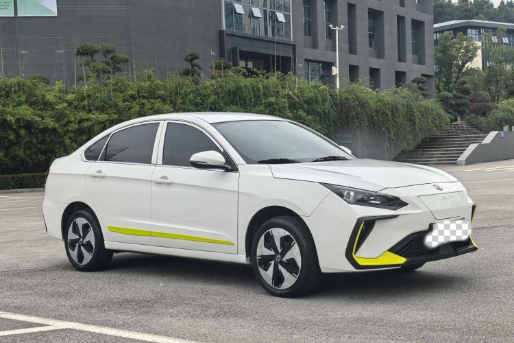 Used Dongfeng Aeolus E70 2023 PRO Smart Drive Edition Exterior 3