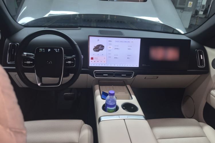 Used Li Auto L7 2023 Pro Model
