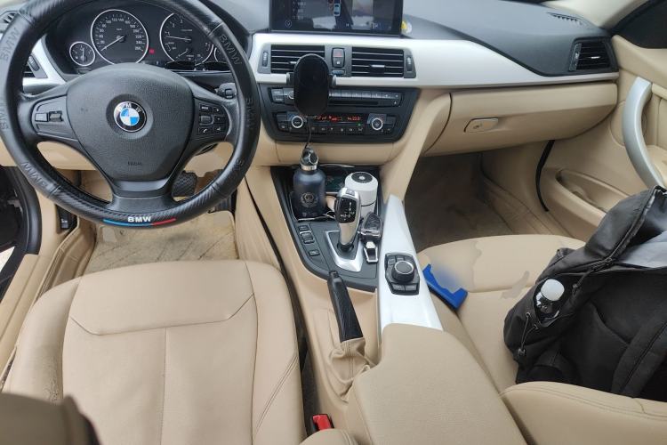 Used BMW 3 Series 2014 320Li Fashion Model
