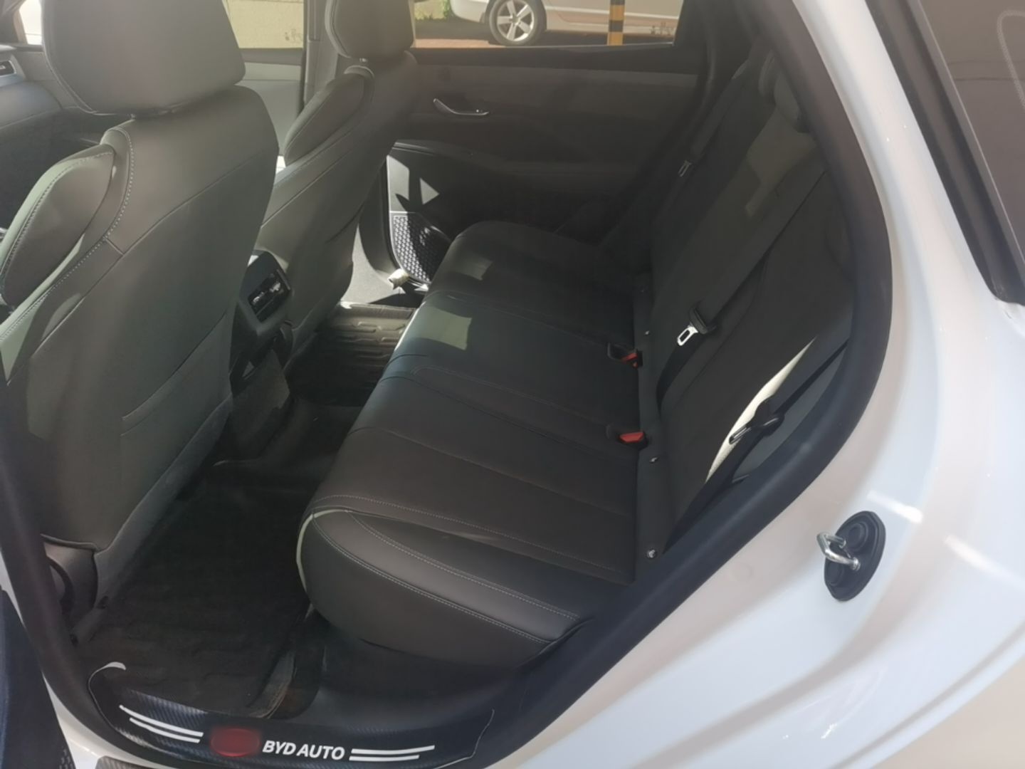 BYD Qin PLUS 2025 DM-i Smart Drive 55KM Leading Model — снимка 20