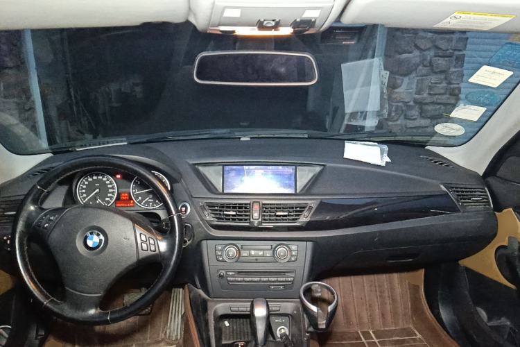 Used BMW X1 2010 sDrive18i Luxury Model