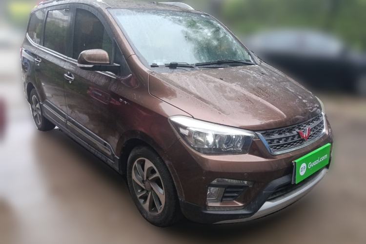 Used Wuling Hongguang 2016 1.5L S1 Deluxe Model China V-standard
