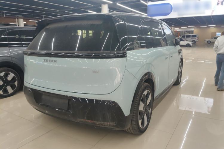 Used Zeekr MIX 2025 Intelligent Driving Version
