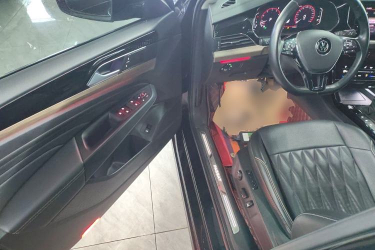 Used Volkswagen Passat 2021 330TSI Luxury Edition
