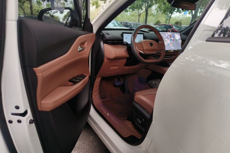 Used CHANGAN UNI-Z 2025 1.5T Luxury Version
