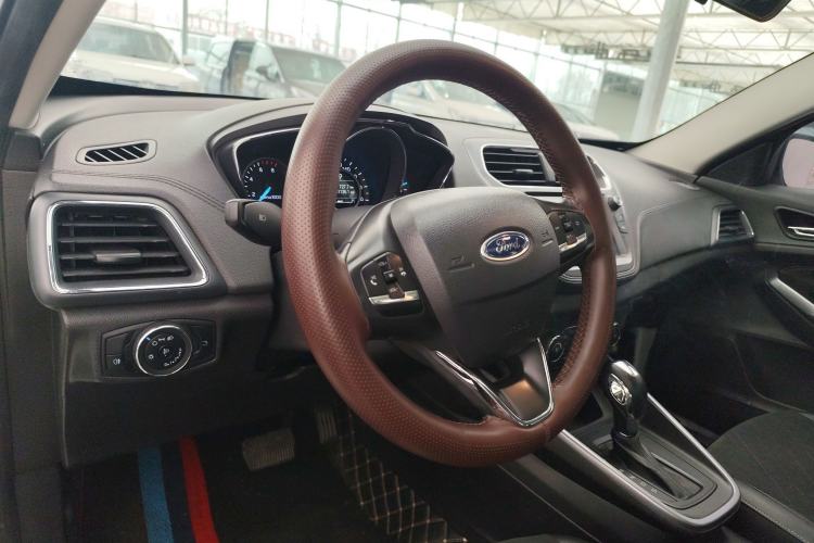 Used Ford Escort 2019 Revised Version 1.5L Automatic Enjoyment Type China VI Standard
