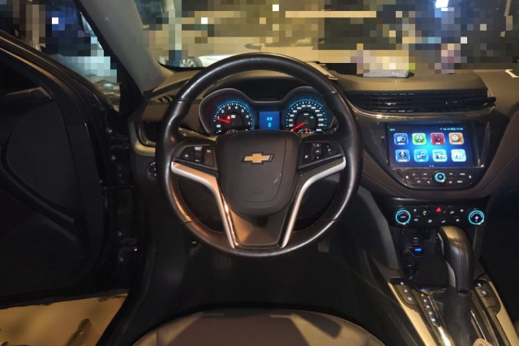 Used Chevrolet Malibu 2018 530T Automatic Luxury Edition Steering Wheel