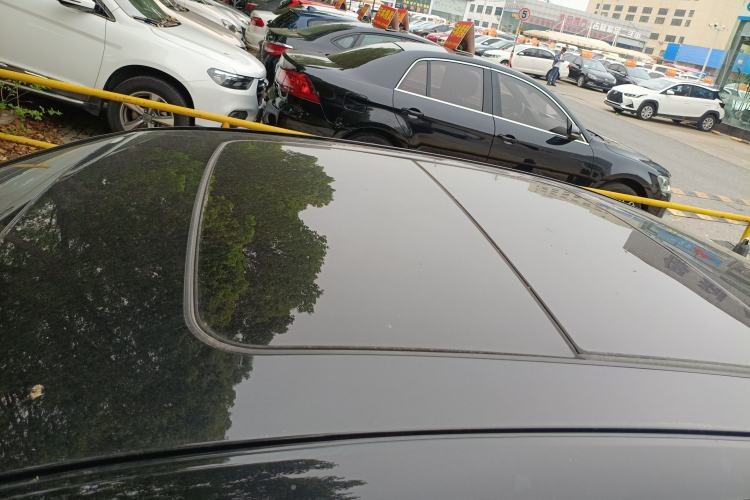 Used Geely Auto Preface 2023 1.5TD Fuyao Version Roof