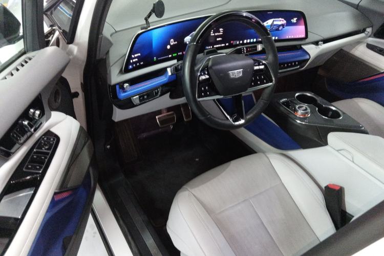 Used Cadillac OPTIQ 2024 Four-Wheel Drive Long-Range Version
