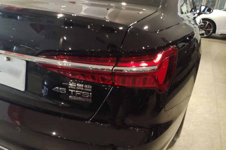 Used Audi A6L 2022 45 TFSI quattro Prestige Elegant Edition
