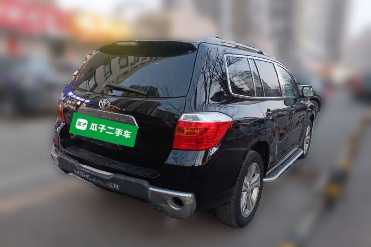 Used Toyota Highlander 2011 2.7L Two-Wheel Drive 5-Seater Sport Edition Rear Right 45 Deg