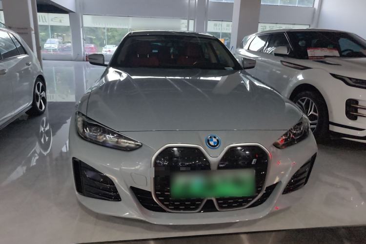 Used BMW i4 2023 eDrive35
