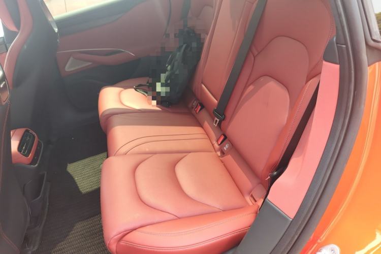 Used Xiaomi Auto SU7 2024 Four-Wheel Drive Ultra-Long Range Advanced Intelligent Driving Max Edition