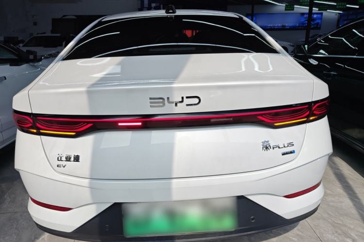 Used BYD Qin PLUS 2025 EV Smart Drive Version 510KM Beyond Model
