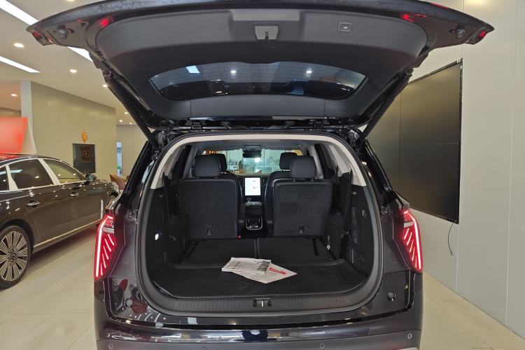 Used Hongqi HS7 PHEV 2024 2.0T PHEV Four-Wheel Drive Flagship Edition 6 Seats Trunk