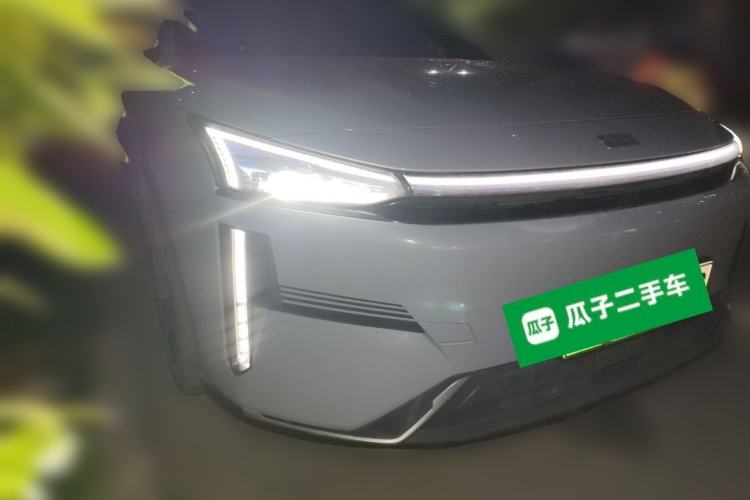 Used Geely Galaxy L6 2023 125km Starship Front Right 45 Deg