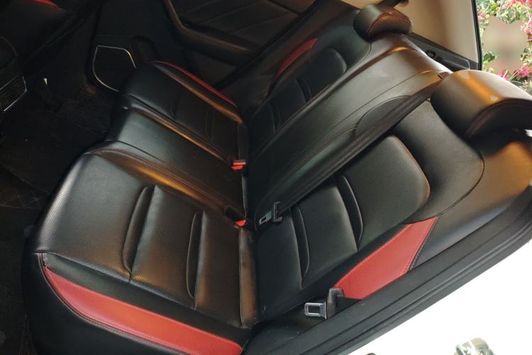 Used Venucia T60 2018 1.6L CVT Smart & Fun Version China V Standard Left Rear Seat