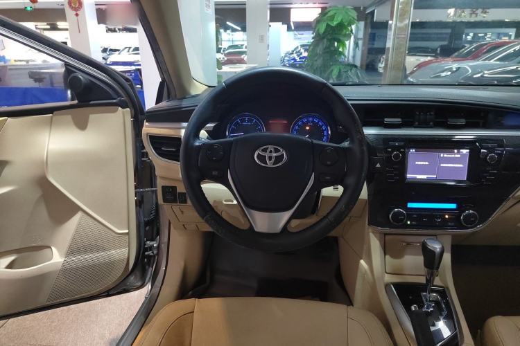 Used Toyota Corolla 2014 1.6L CVT GLX-i
