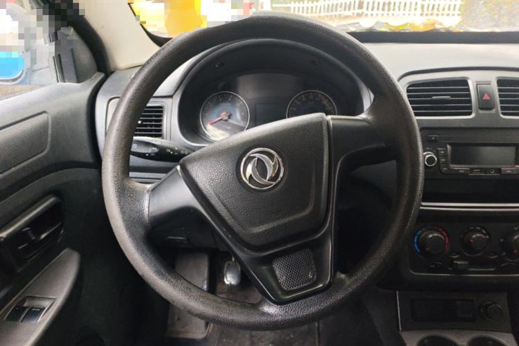 Used Dongfeng Fengon 330 2016 1.2L Manual Base Version DK12-07 Steering Wheel