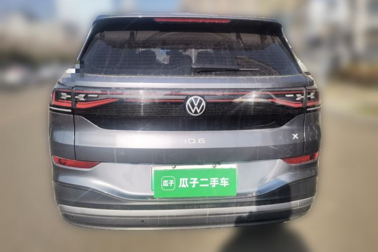 Used Volkswagen ID.6 X 2022 Smart Enjoyment Long-Range Edition
