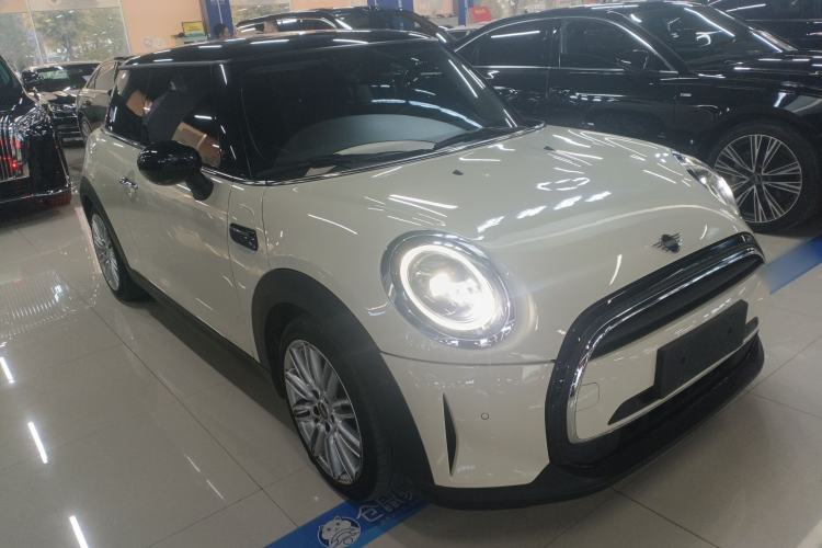 Used MINI MINI 2022 1.5T COOPER Artist