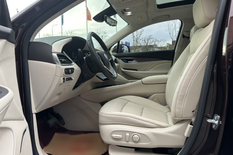 Used Buick Enclave 2020 28T All-Wheel Drive Avenir Interior 6