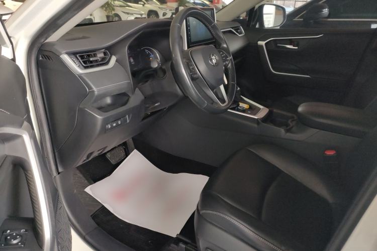 Used Toyota RAV4 2020 Dual-Engine 2.5L E-CVT 4x4 Elite PLUS Edition