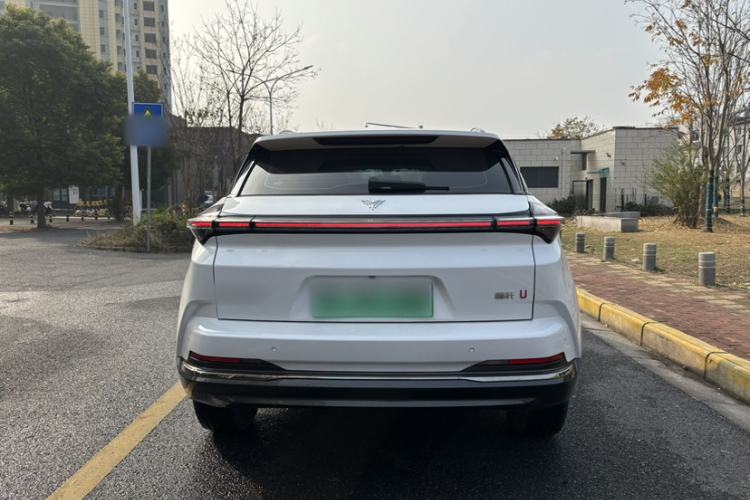 Used NETA U 2022 Zhi400 Pro Ternary Lithium