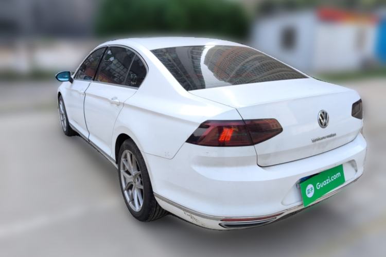 Used Volkswagen Magotan 2017 330TSI DSG Leading Model