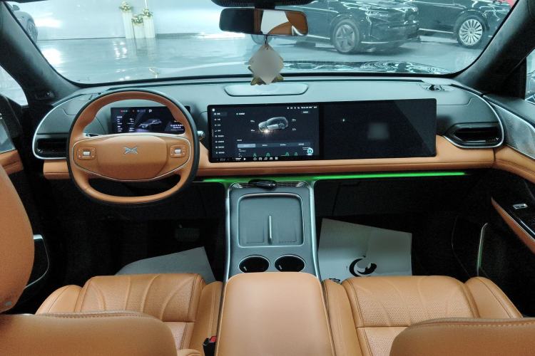 Used XPeng G9 2025 625 Long-Range Max
