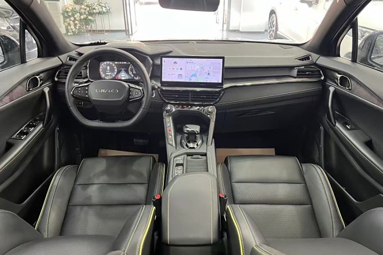 Used Lynk & Co 06 2023 Remix 1.5T Dynamic Halo