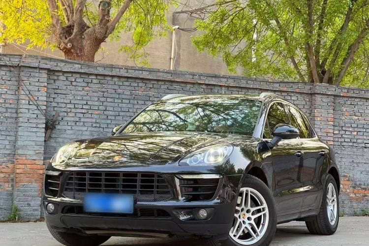 Used Porsche Macan 2017 Macan 2.0T Exterior 1