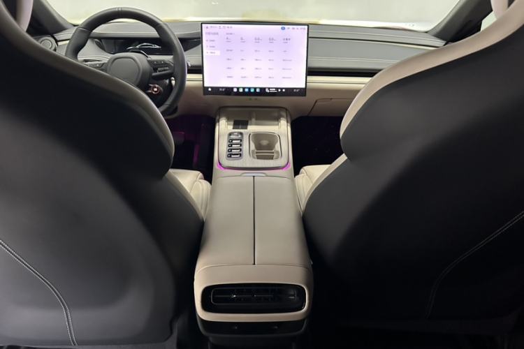 Used Xiaomi Auto SU7 2024 Rear-Drive Ultra-Long Range Advanced Pro-Level Intelligent Driving Version