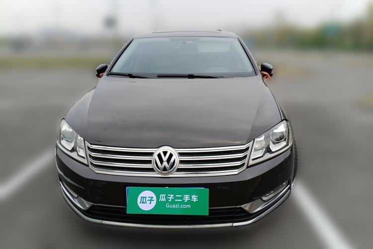 Used Volkswagen Magotan 2012 Revised Version 1.8TSI Leading Edition Front