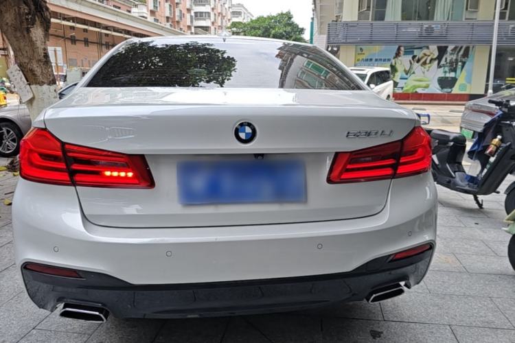 Used BMW 5 Series 2019 530Li Luxury Edition M Sport Package
