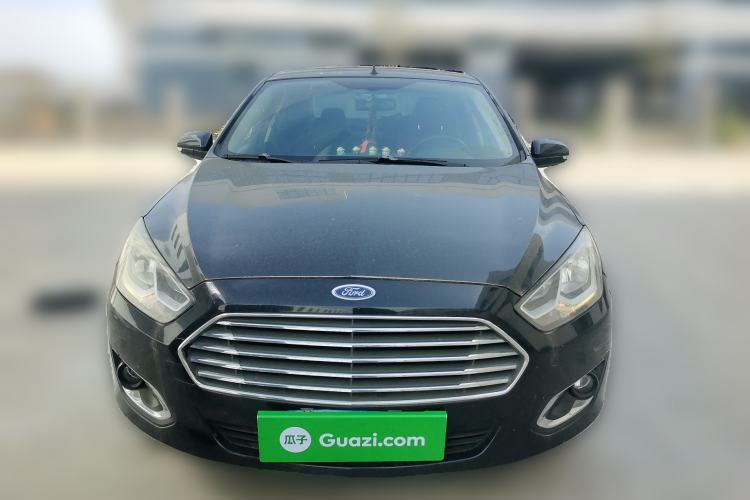 Used Ford Escort 2015 1.5L Manual Fashion Edition