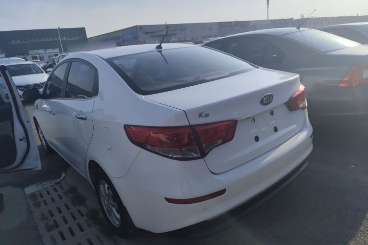 Used Kia K2 2015 Sedan 1.4L MT GLS