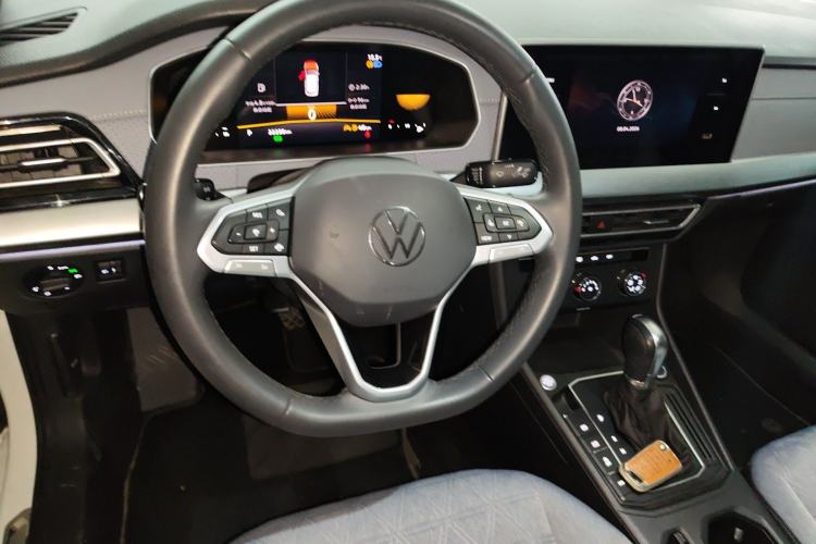 Used Volkswagen Lavida 2024 300TSI DSG Full-Comfort Edition Steering Wheel