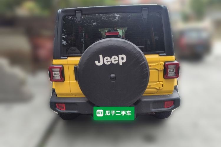 Used Jeep Wrangler 2019 2.0T Sahara Four-Door Version China VI Emission Standard
