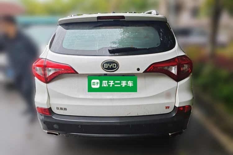 Used BYD Song 2016 GaiShi Edition 1.5TI Manual Elite Model
