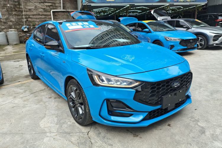 Used Ford Focus 2022 Sedan EcoBoost 180 Automatic ST Line