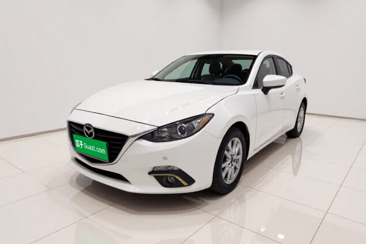 Used Mazda 3 Axela 2016 Sedan 1.5L Automatic Comfort Model