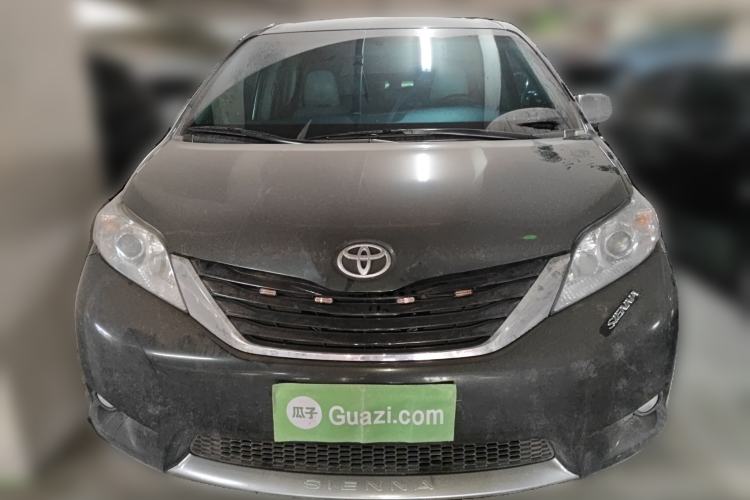 Used Toyota SIENNA 2015 3.5L Two-Wheel Drive LE
