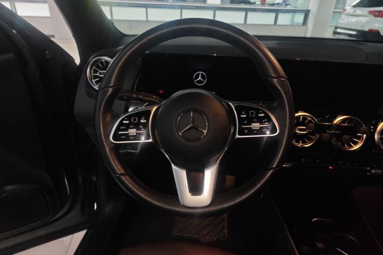 Used Mercedes-Benz GLB 2021 GLB 200 Fashion Model
