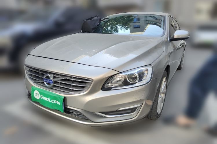 Used Volvo S60 2014 S60L 2.0T Zhiyuan Edition