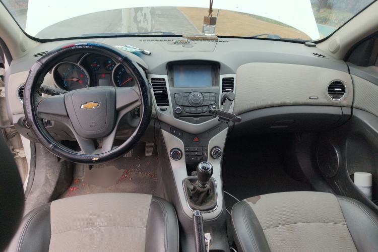 Used Chevrolet Cruze 2012 1.6L SE MT
