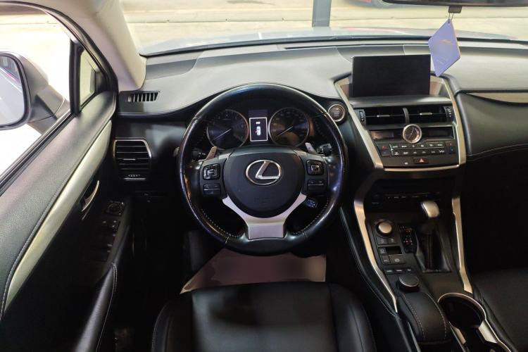 Used Lexus NX 2015 200T All-Wheel-Drive Fēngshàng Edition
