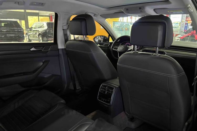 Used Volkswagen Magotan 2020 330TSI DSG Luxury Edition Interior 9