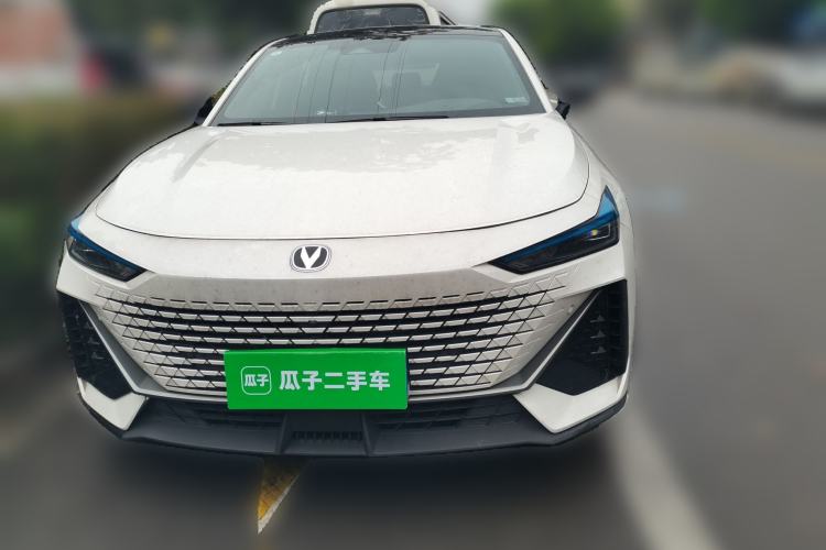 Used CHANGAN UNI-V 2023 1.5T Prestige Model
